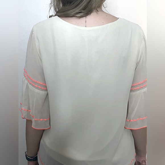 Beautiful taupe sheer blouse, new w/o tags! $22 - Picture 2 of 13